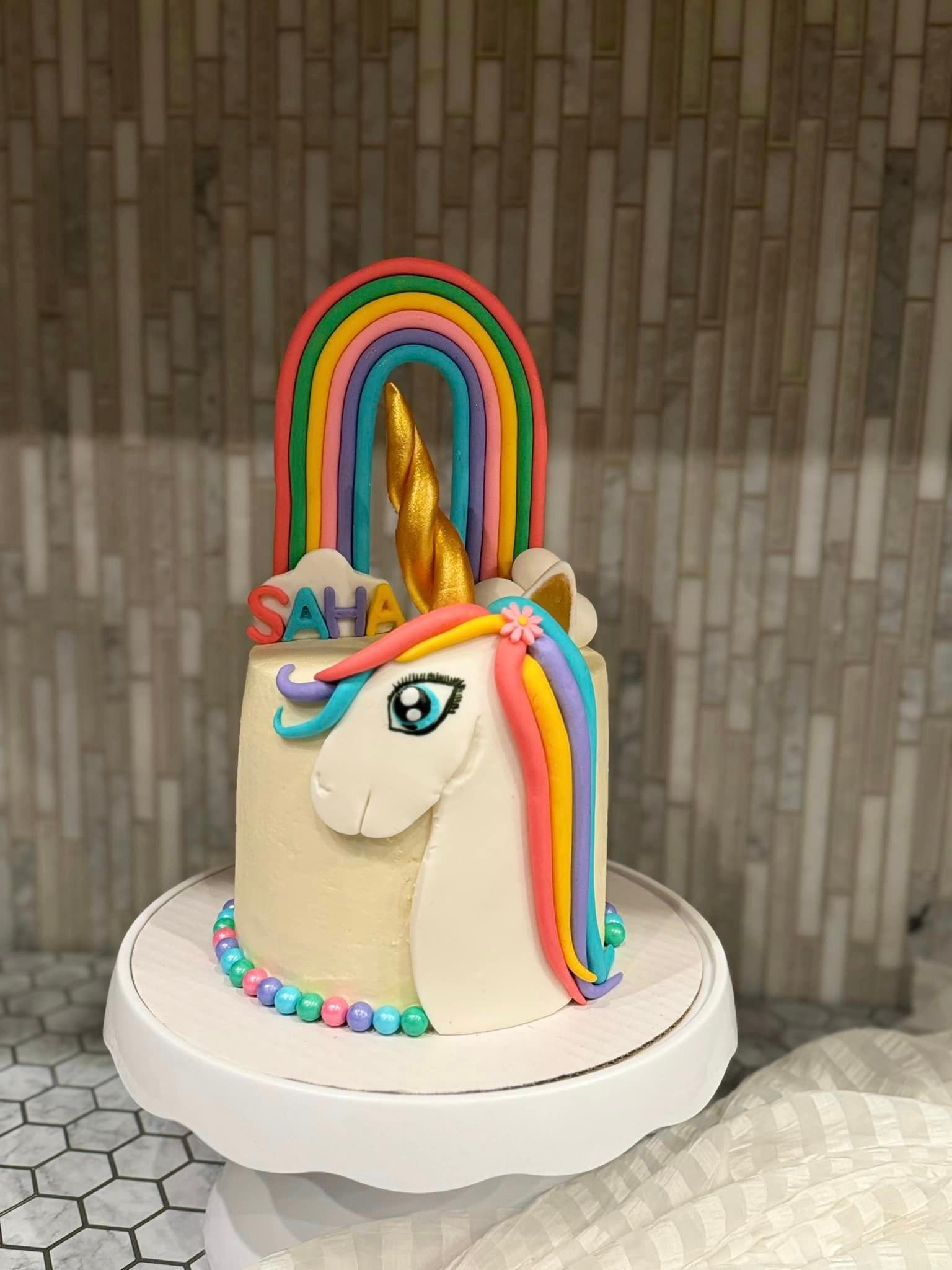 Custom Cakes Horse